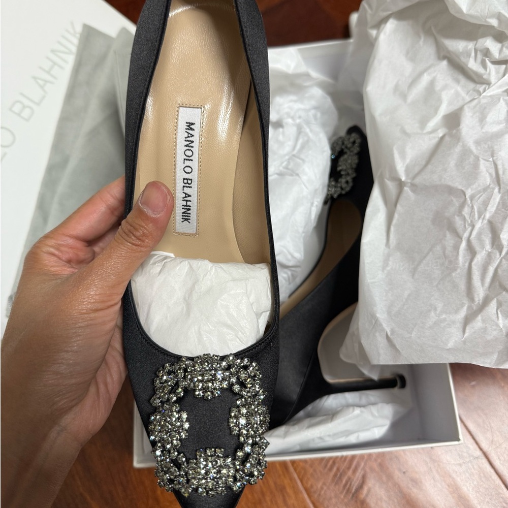 Manolo Blahnik Black Heels Elegant Design